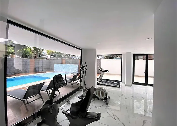 The Yacht Apartments-Tranquiliti And Comfort In The Heard Of Alanya 200M To Keykubat Beach